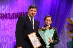 Работники ЖКХ принимают поздравления с профессиональным праздником